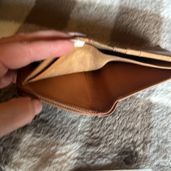 Vintage Loewe wallet - Picture 10 of 16